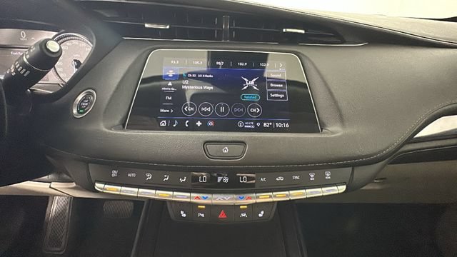 Used 2022 Cadillac XT4 Luxury w/ Driver Awareness Package AWD/4WD image 23