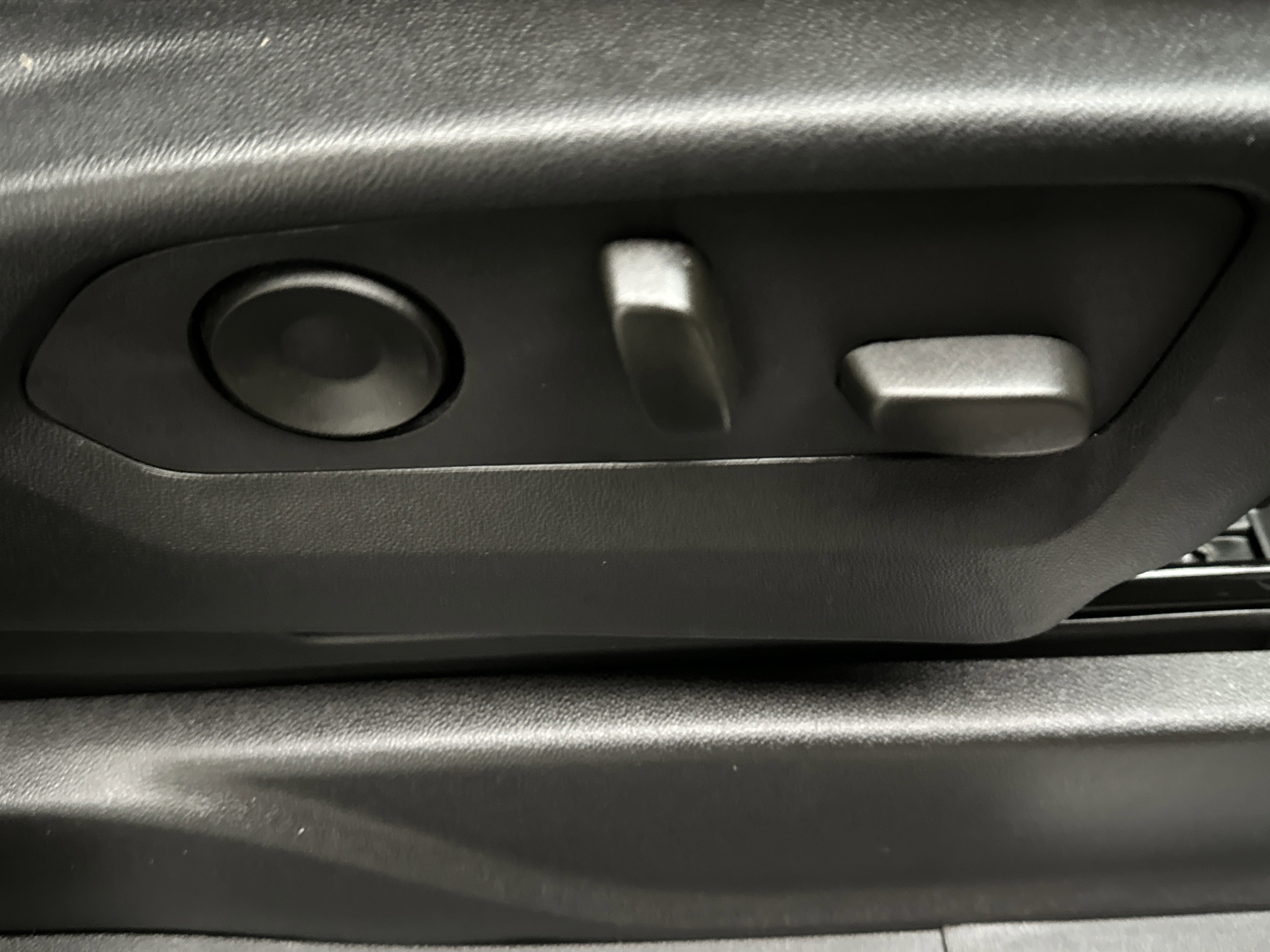 Used 2024 Chevrolet Tahoe LT image 26