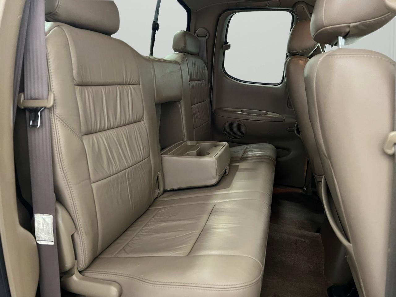 Used 2002 Toyota Tundra Limited image 21