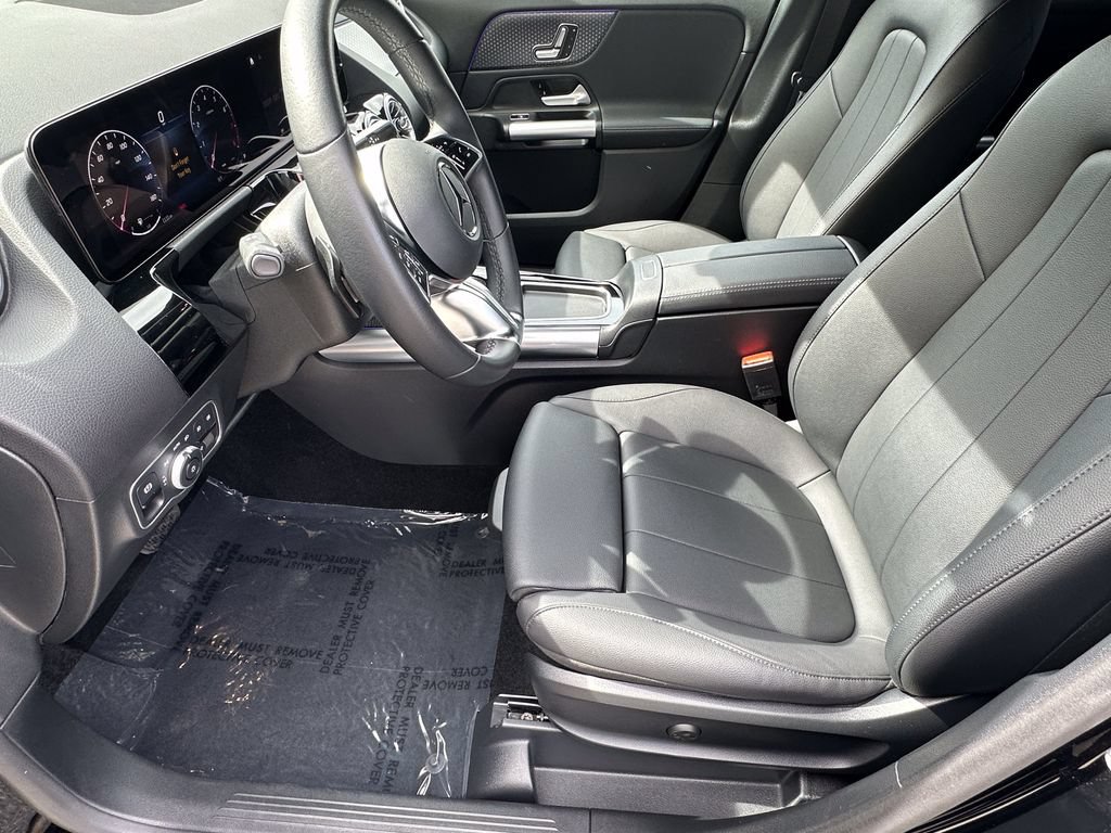 Certified 2025 Mercedes-Benz GLA 250 image 10
