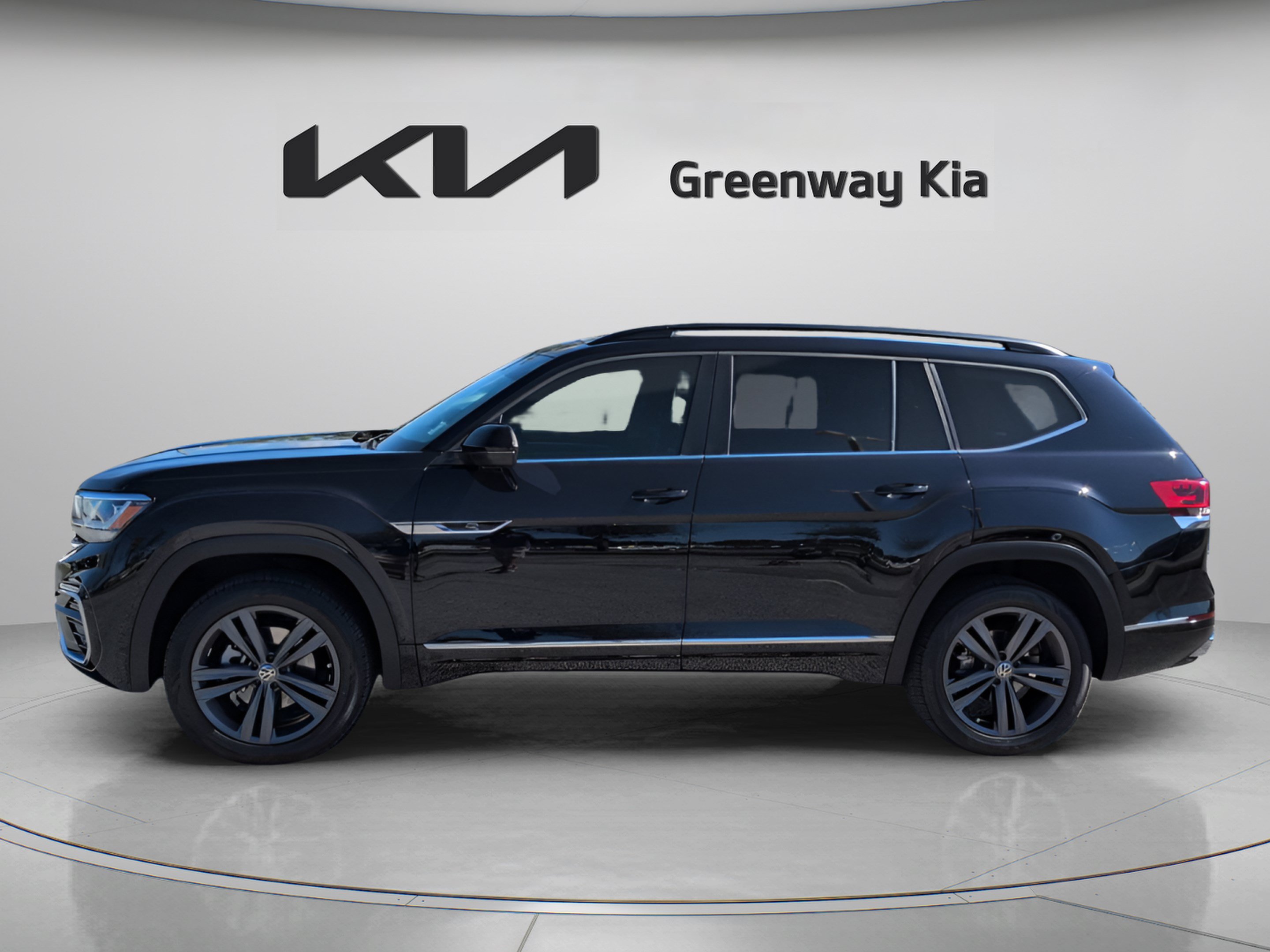 Used 2021 Volkswagen Atlas SE FWD image 9