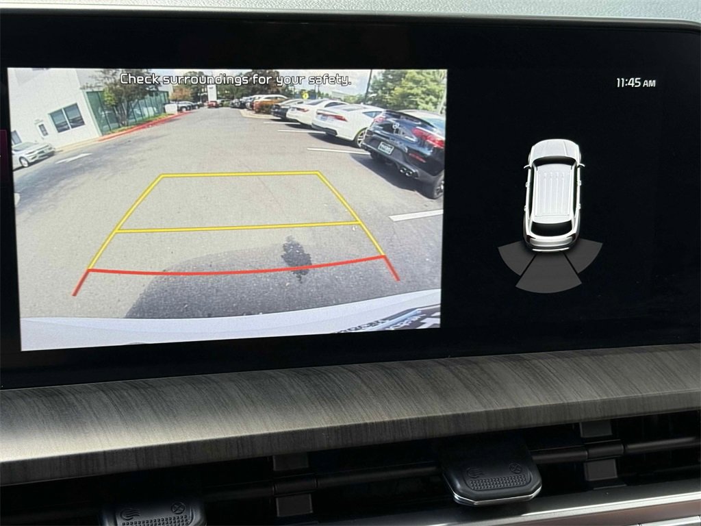 Used 2024 Kia Telluride EX w/ EX Captain's Chair Package image 7