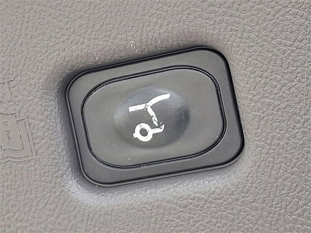 Used 2020 Lincoln Nautilus Reserve image 28