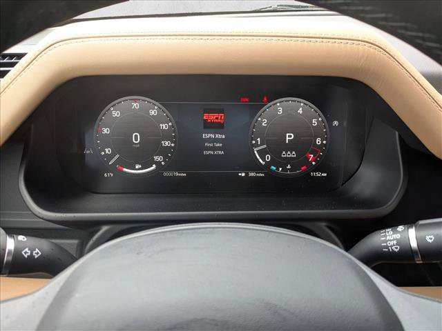 New 2026 Land Rover Defender 110 S AWD/4WD image 11