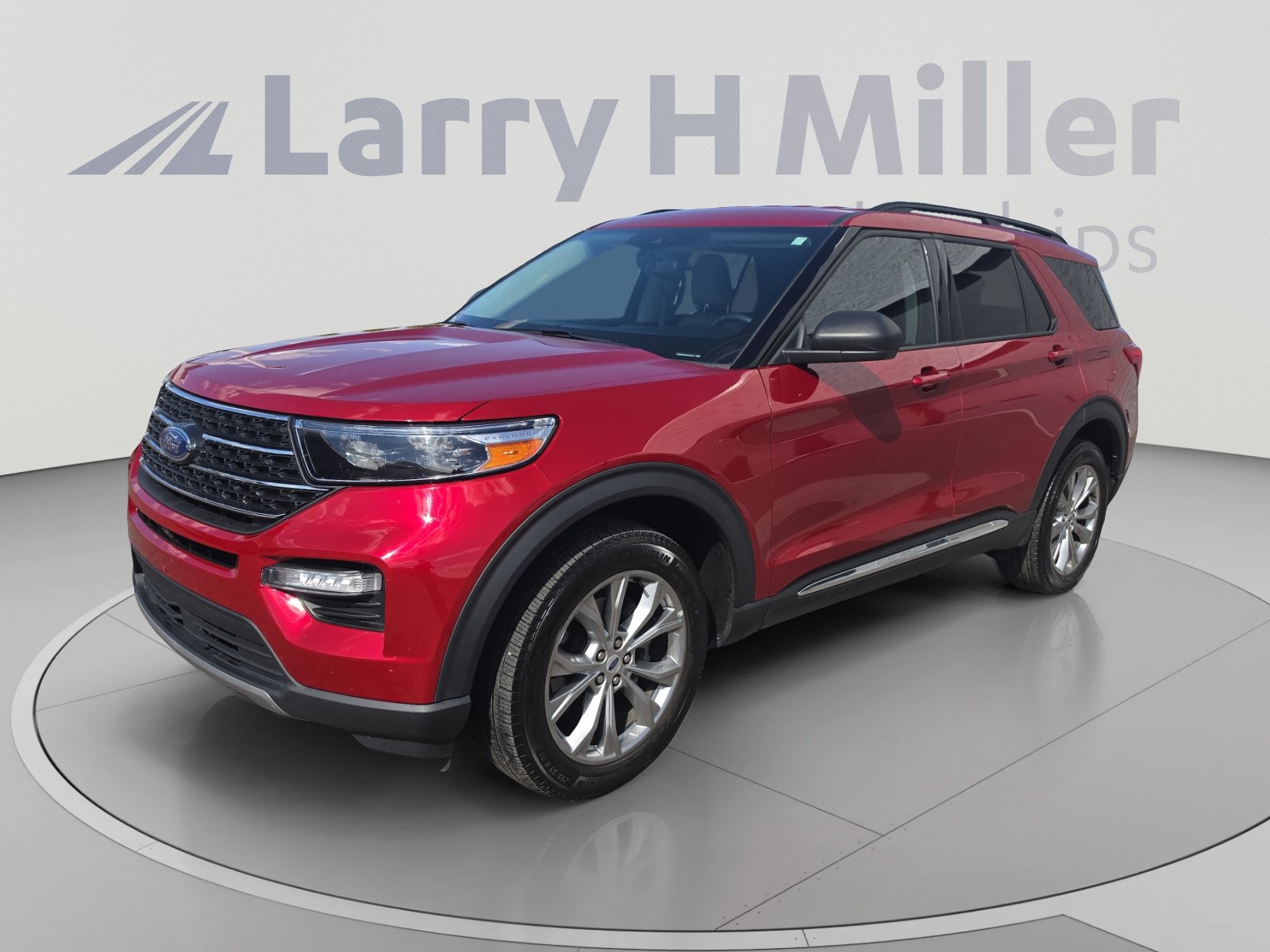 Certified 2023 Ford Explorer XLT w/ Equipment Group 202A