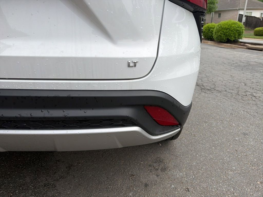 Used 2024 Chevrolet Trax LT FWD image 7