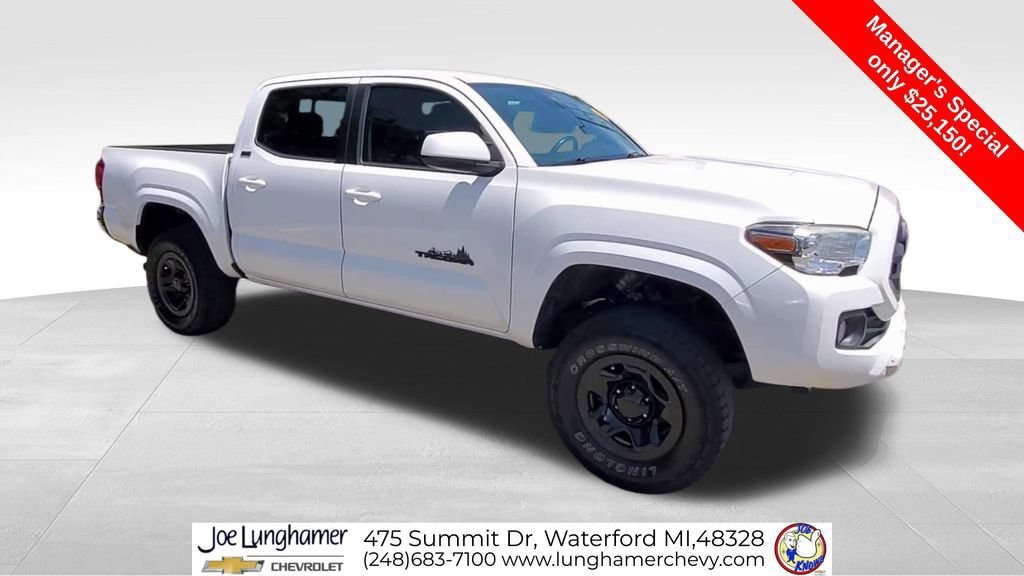 Used 2019 Toyota Tacoma SR5 RWD image 2