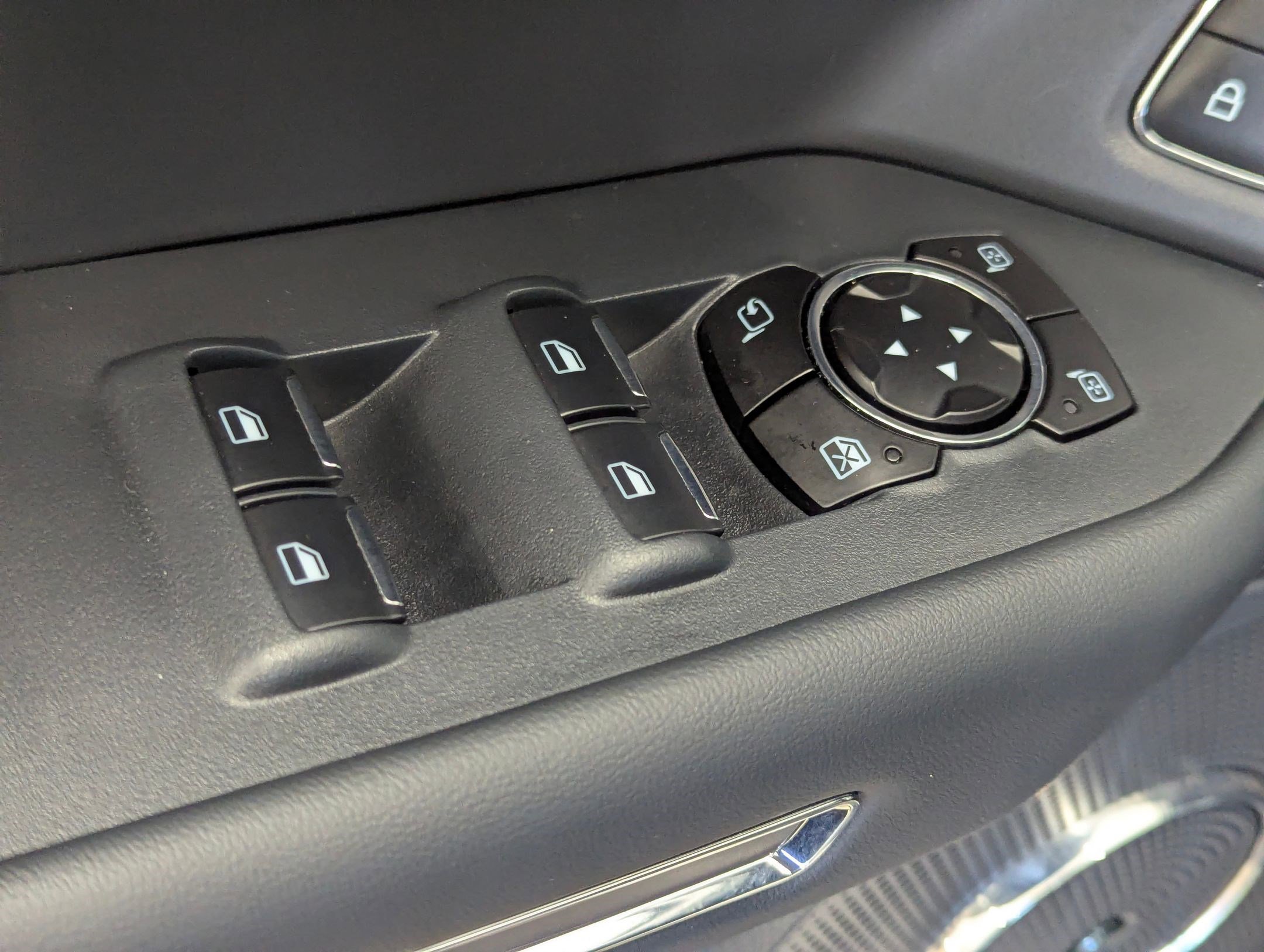 Certified 2023 Ford Expedition Max Platinum image 12