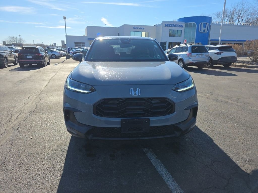Used 2024 Honda HR-V Sport image 2