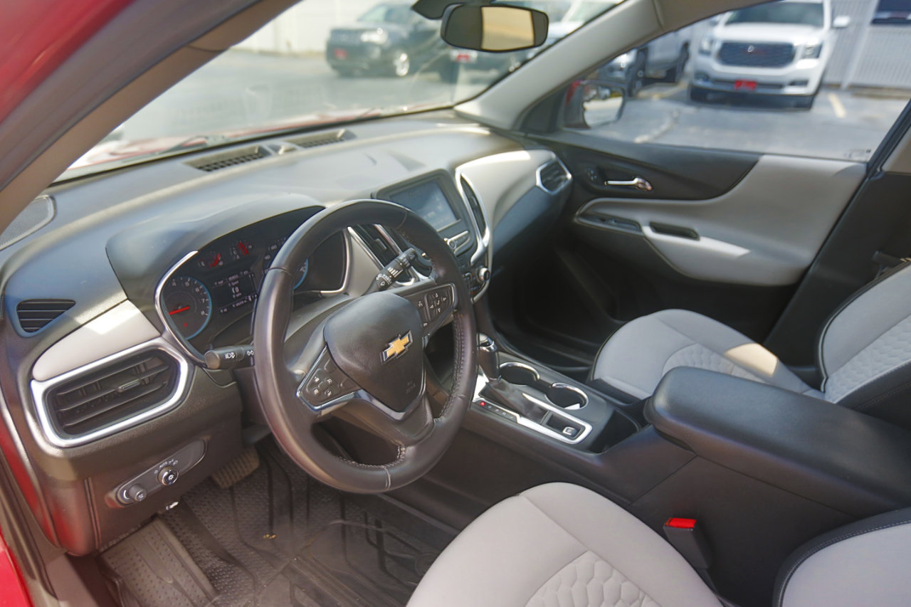 Used 2018 Chevrolet Equinox LT FWD image 4