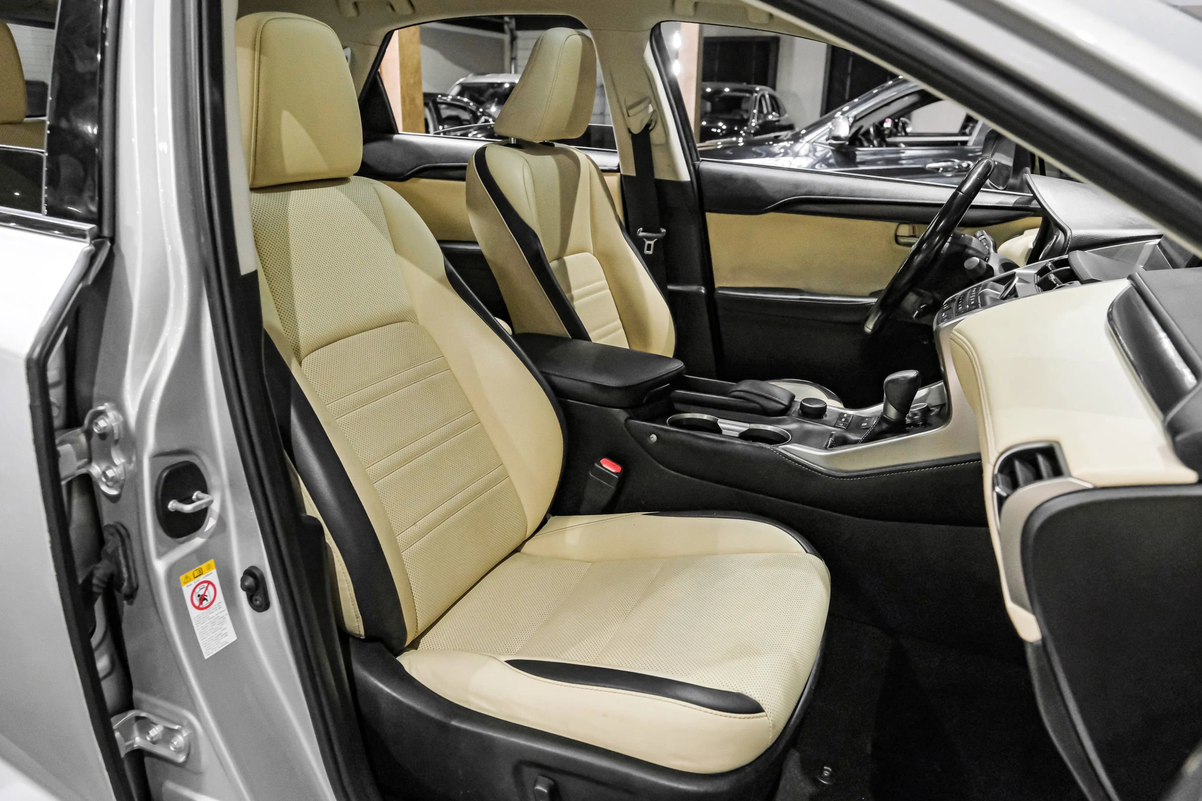 Used 2016 Lexus NX 200t FWD w/ Premium Package image 27