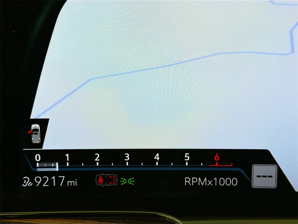 Used 2024 Cadillac Escalade Premium Luxury image 13