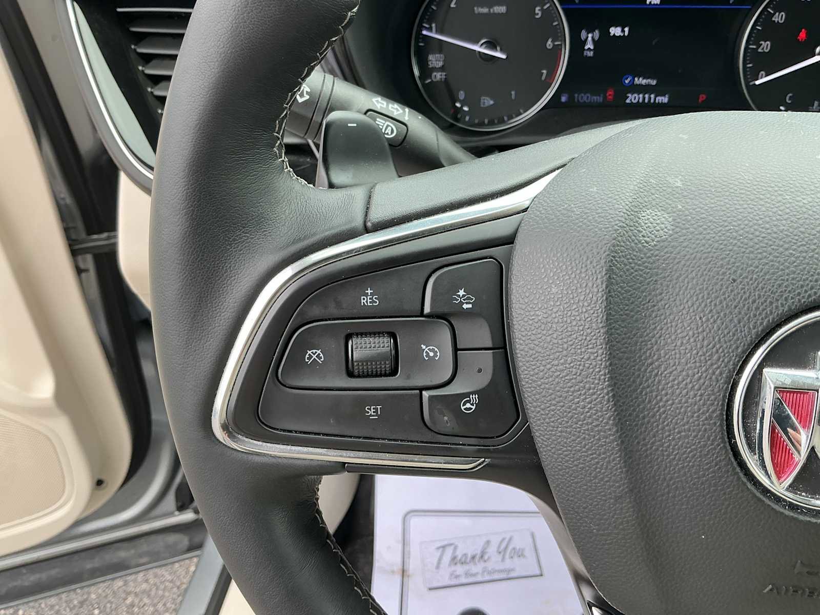 Used 2023 Buick Envision Avenir image 10