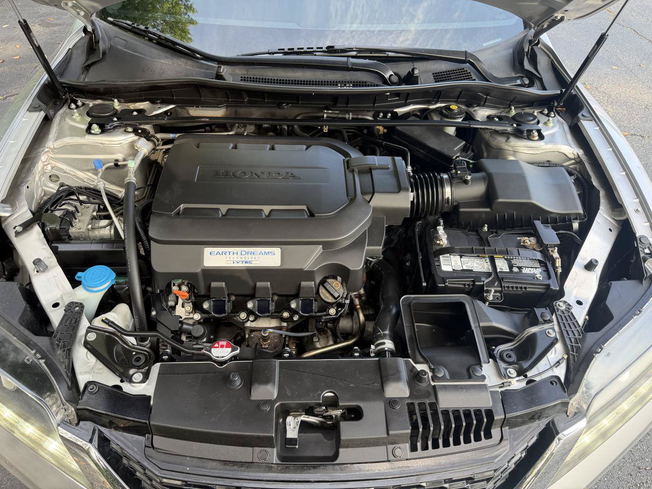 Used 2014 Honda Accord EX-L image 25