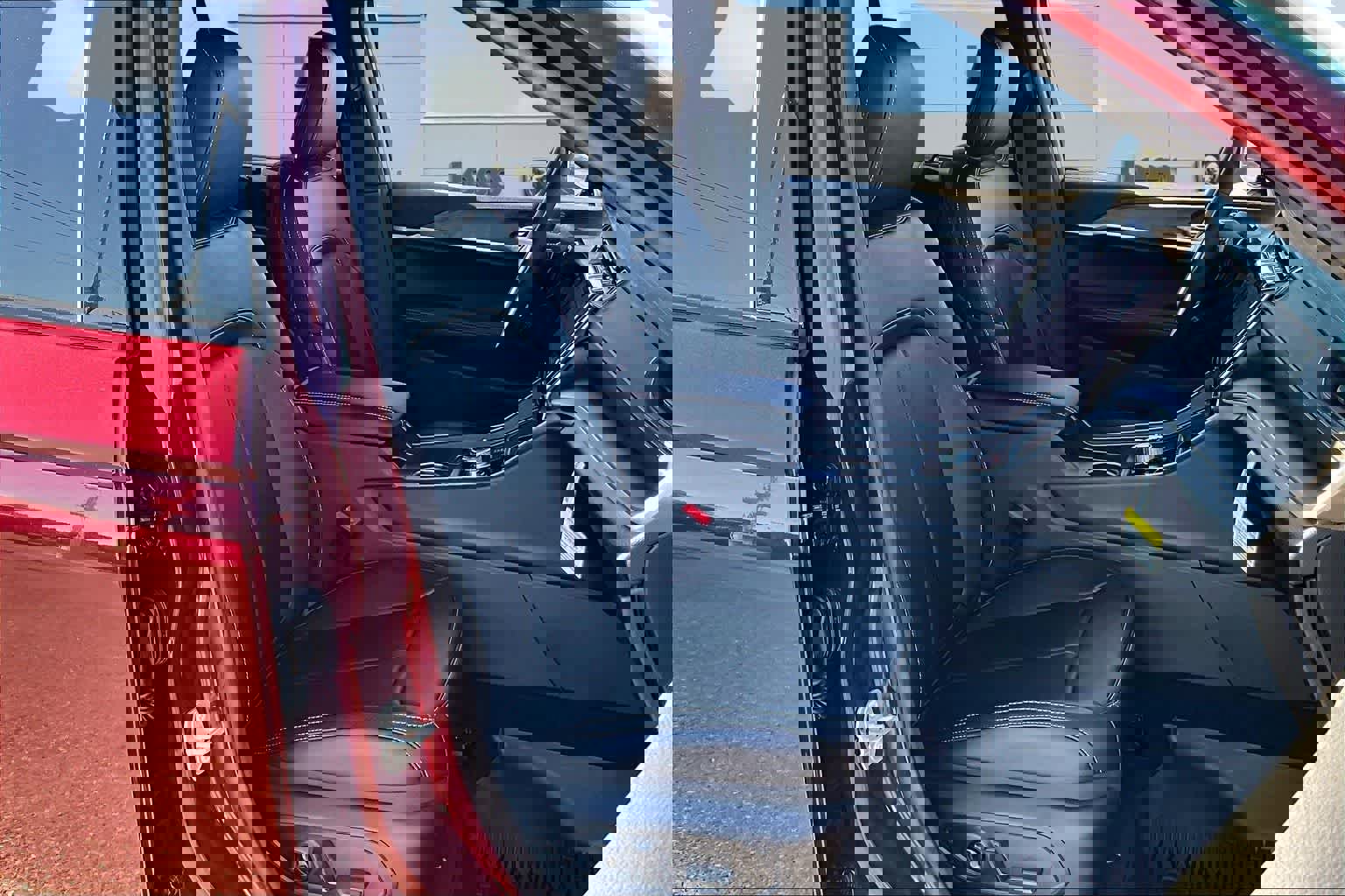 New 2025 Jeep Grand Cherokee Limited w/ Luxury Tech Group II image 14