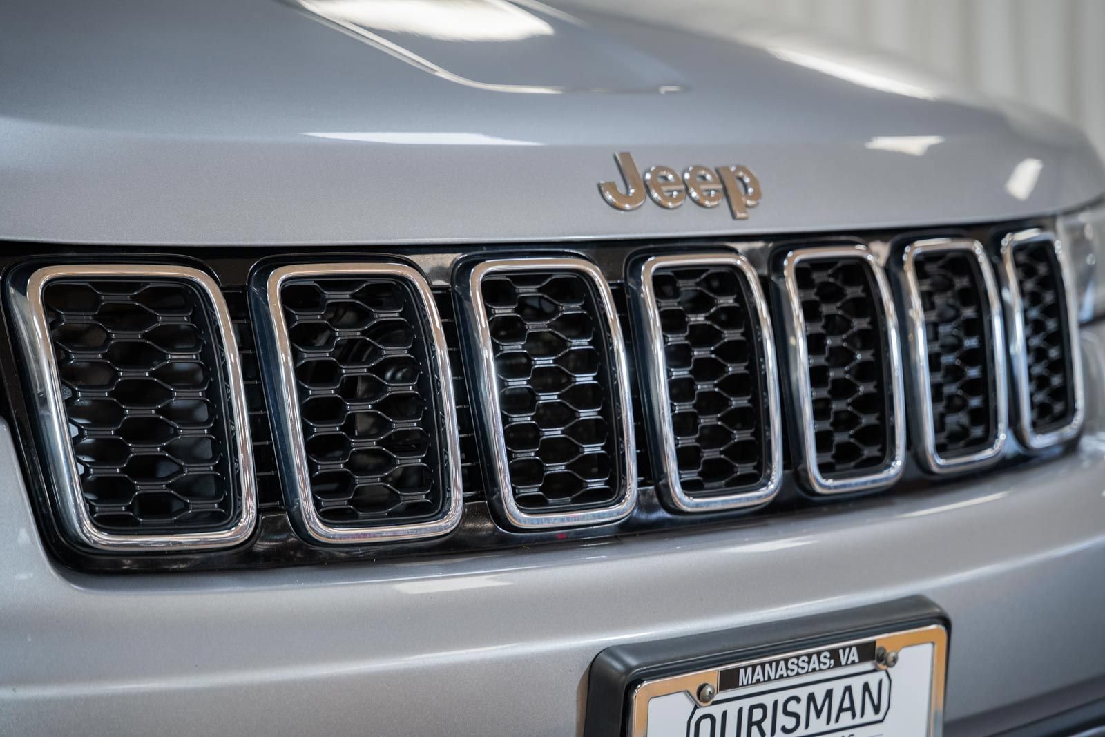 Used 2019 Jeep Grand Cherokee Limited w/ Luxury Group II RWD image 14