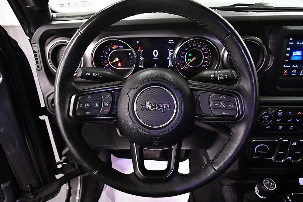Used 2023 Jeep Wrangler Unlimited Sport AWD/4WD image 16