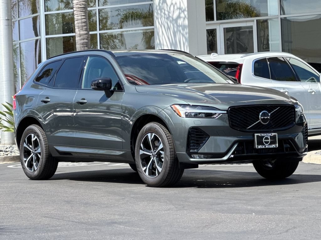 New 2026 Volvo XC60 B5 Core w/ Protection Package Premier AWD/4WD image 7