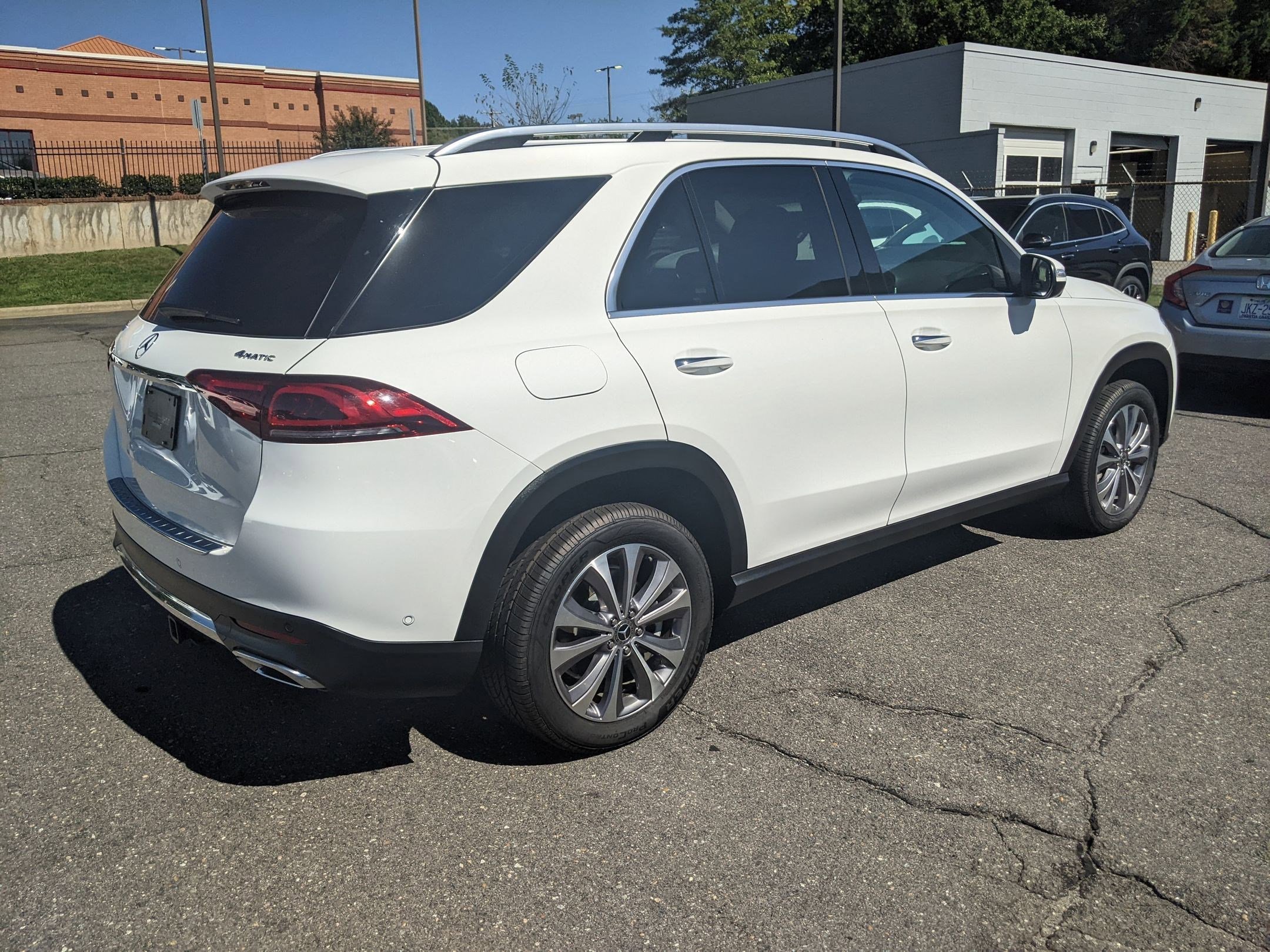 Certified 2022 Mercedes-Benz GLE 350 4MATIC image 3