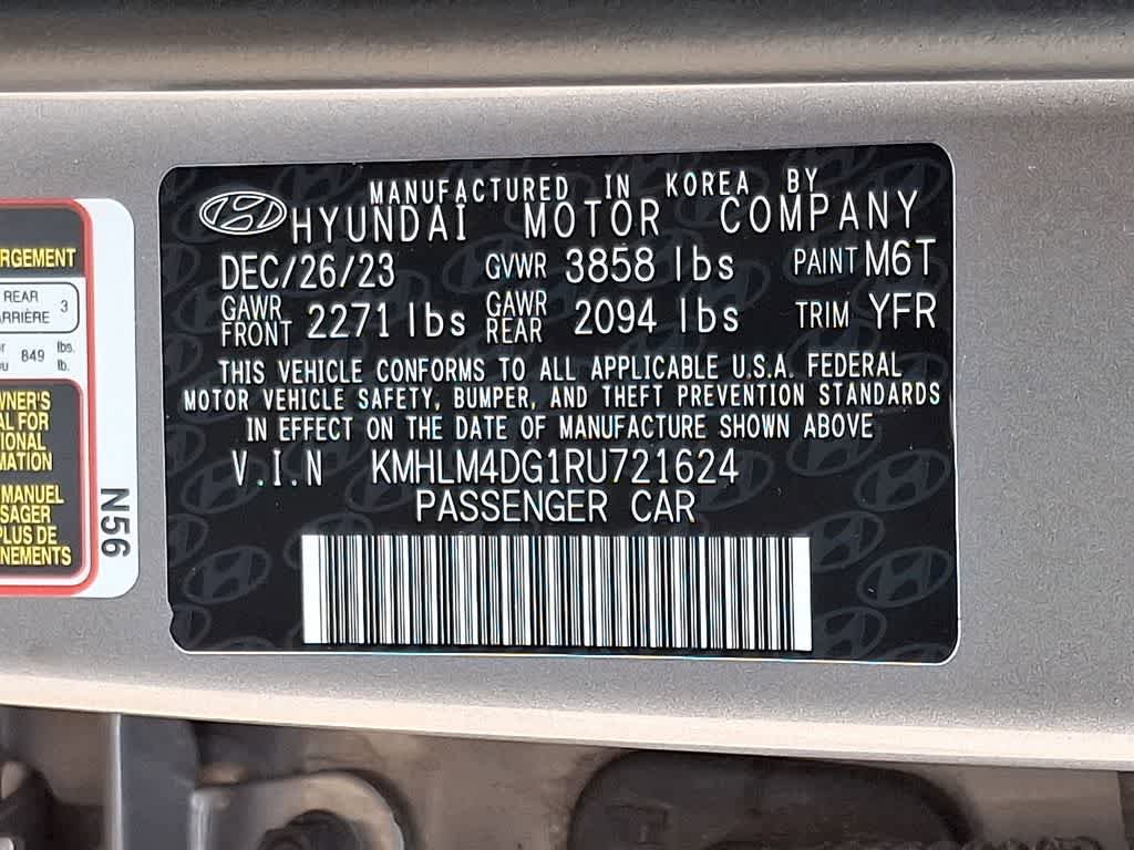 Used 2024 Hyundai Elantra SEL image 29