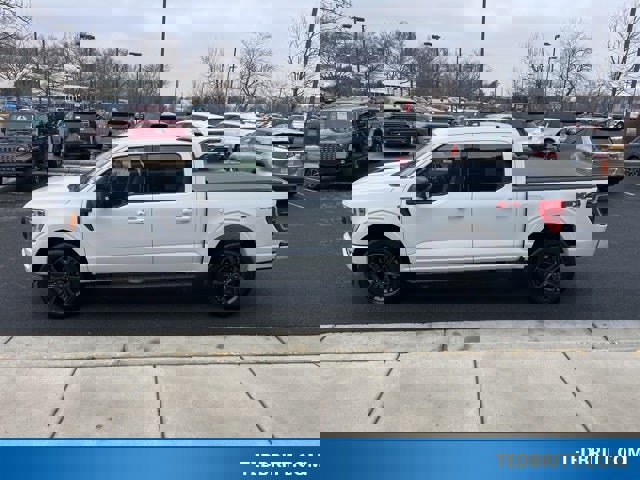 Certified 2022 Ford F150 XLT w/ Equipment Group 302A High image 4