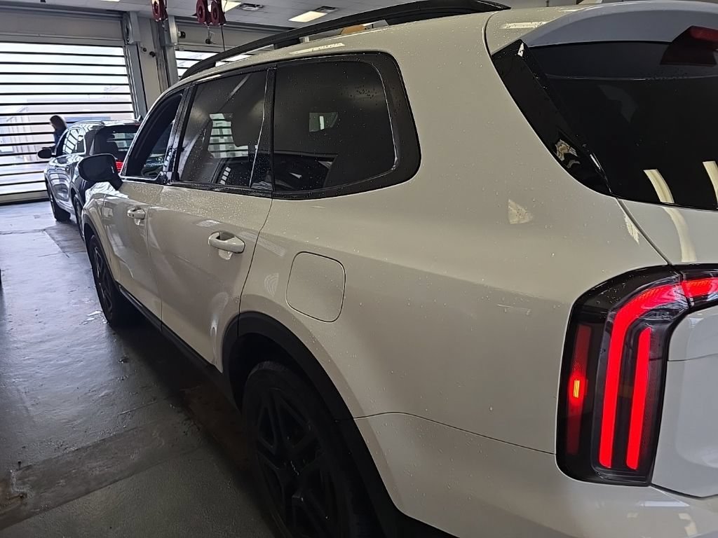 Used 2024 Kia Telluride EX X-Line AWD/4WD image 4
