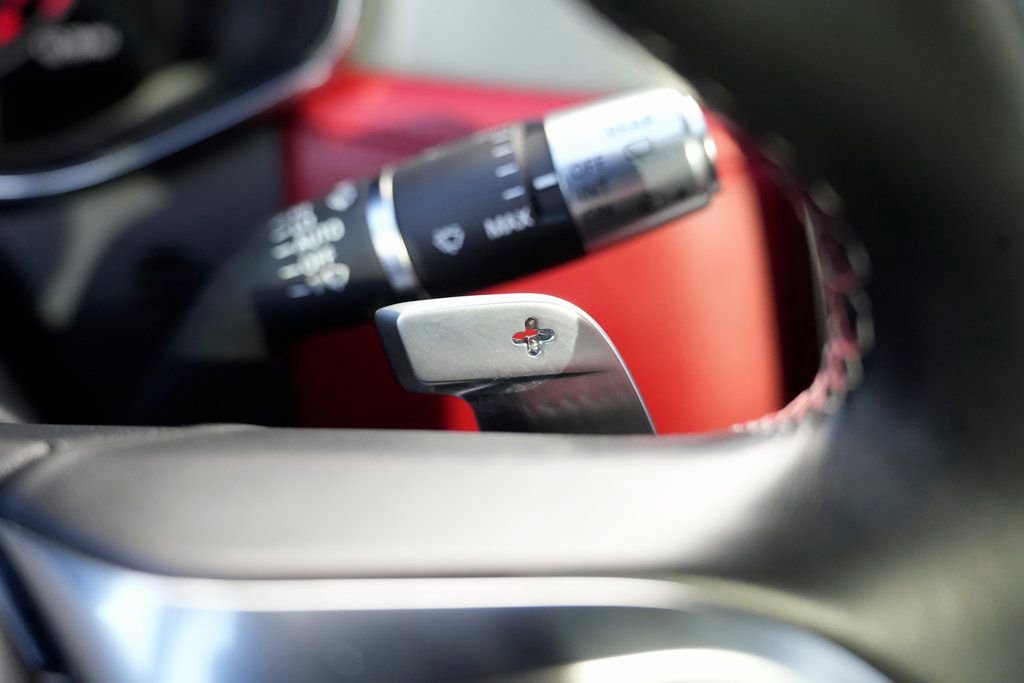 Used 2022 Jaguar F-PACE SVR image 50