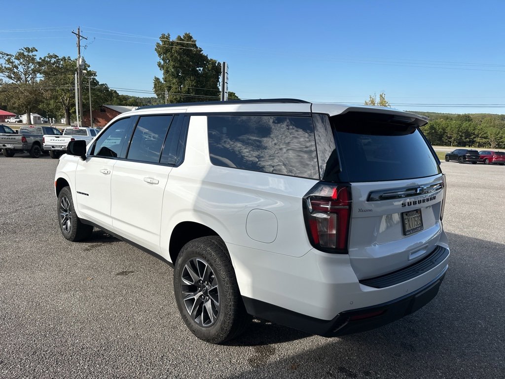 Used 2024 Chevrolet Suburban Z71 w/ Luxury Package image 5