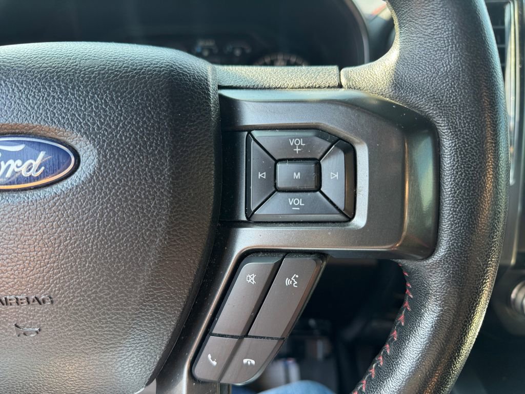 Used 2017 Ford F150 Lariat image 27