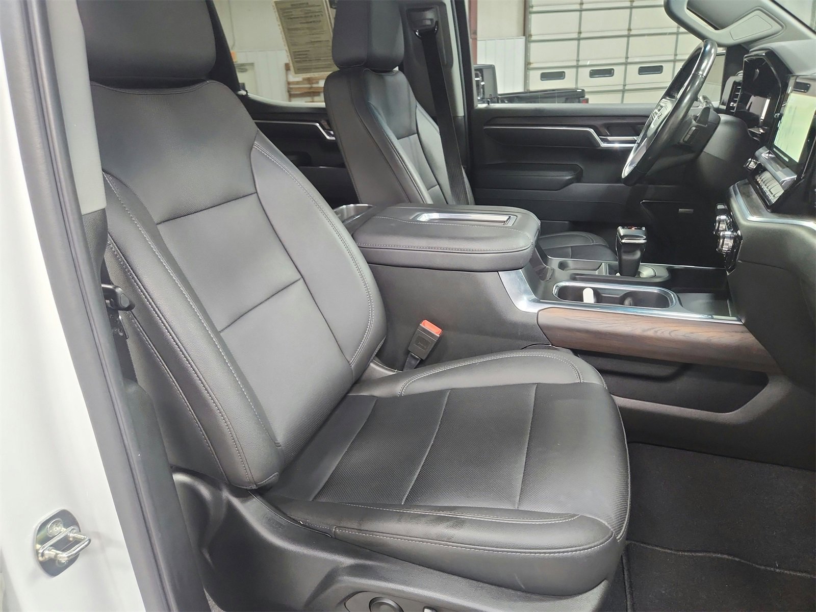 Used 2021 Chevrolet Silverado 1500 LT image 70