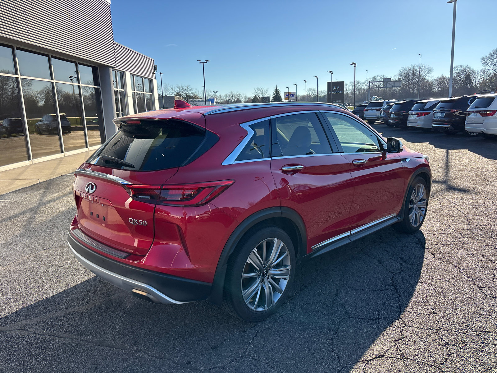 Used 2021 INFINITI QX50 Sensory w/ Accent Package image 7