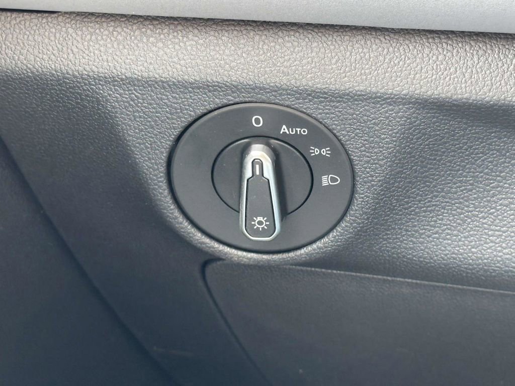 New 2026 Volkswagen Jetta SE image 17