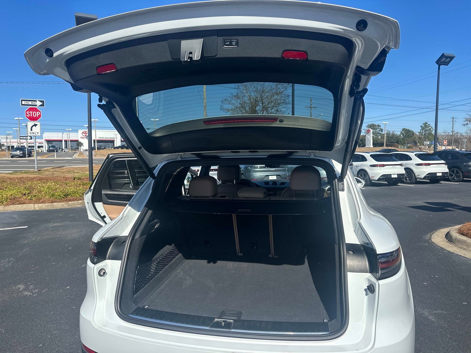 Certified 2023 Porsche Cayenne image 13