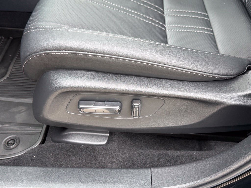 Certified 2026 Honda HR-V EX-L image 24