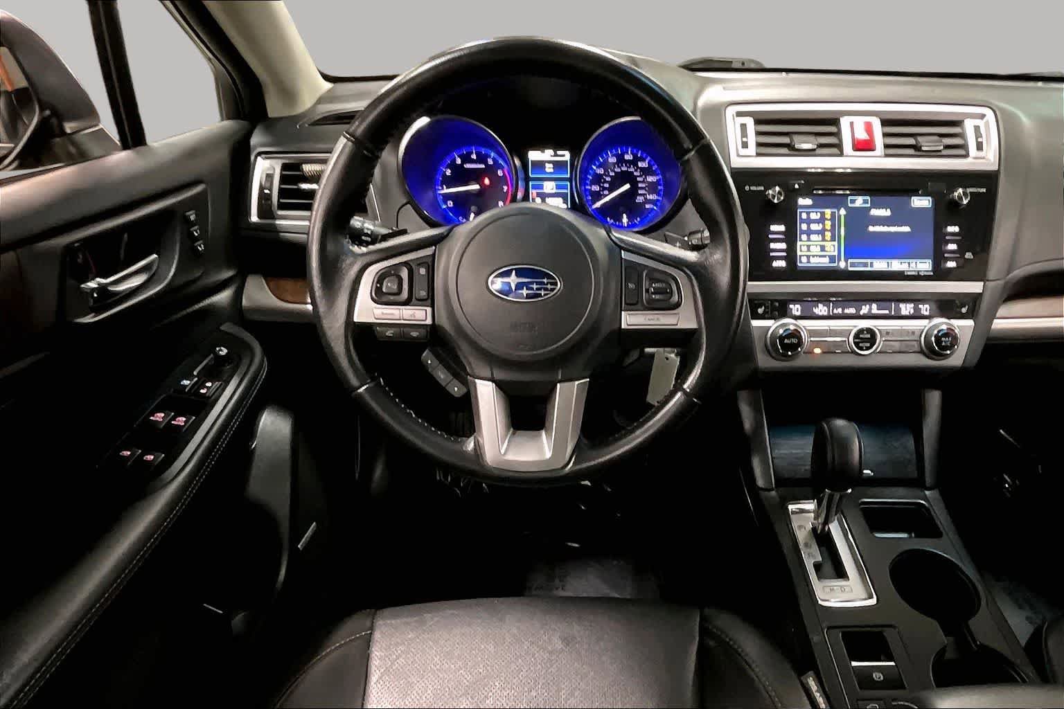 Used 2016 Subaru Outback 2.5i Limited AWD/4WD image 6