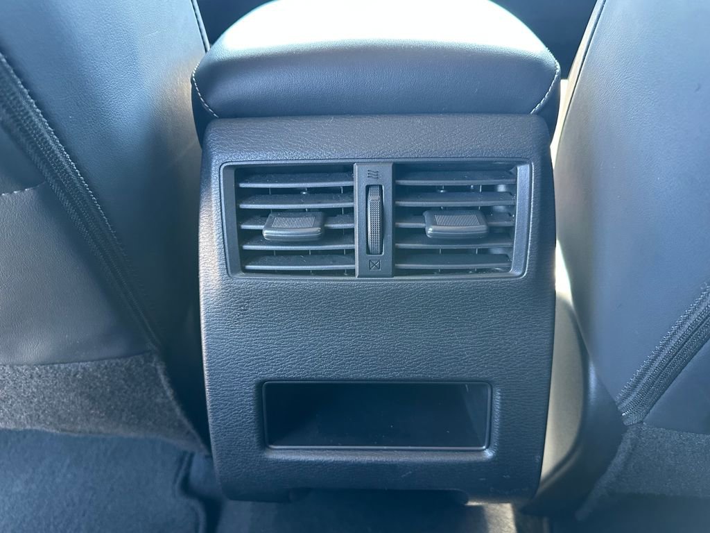 Used 2024 Mitsubishi Outlander SE AWD/4WD image 8