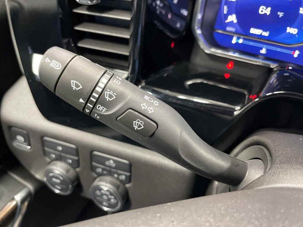 Used 2025 Chevrolet Silverado 2500 LT image 33