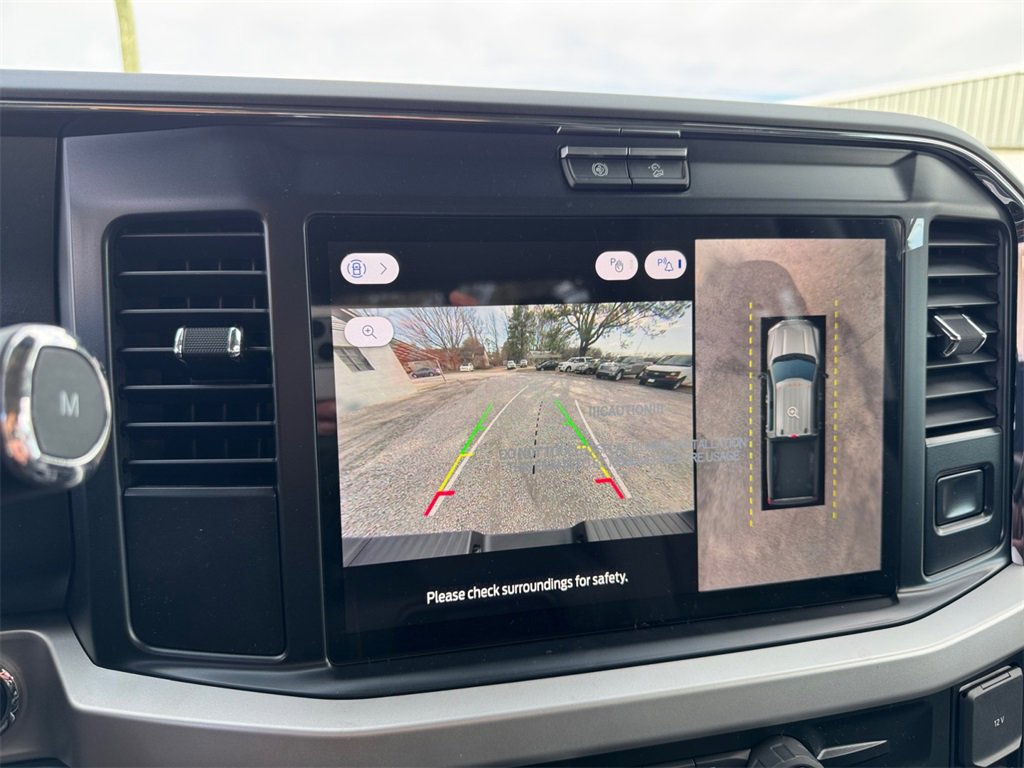 New 2025 Ford F250 XLT w/ Black Appearance Package image 21