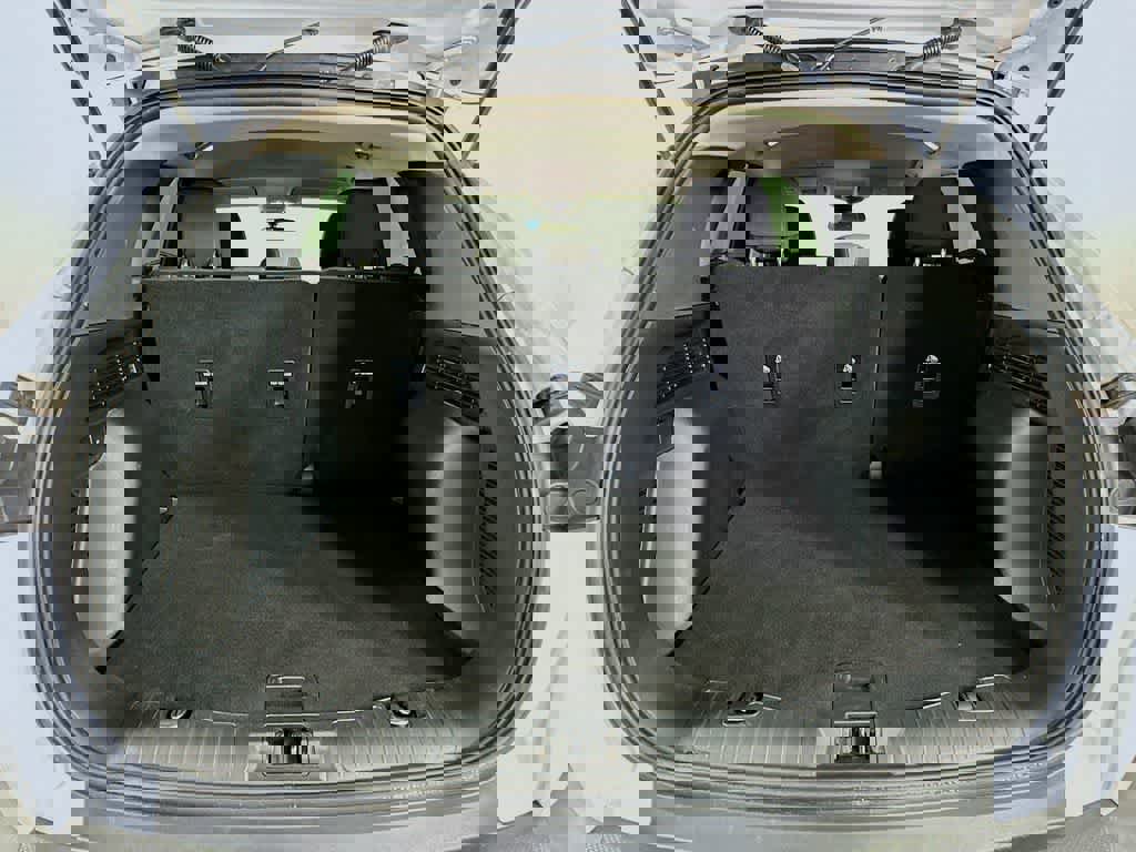 Certified 2020 Ford Escape SE image 20