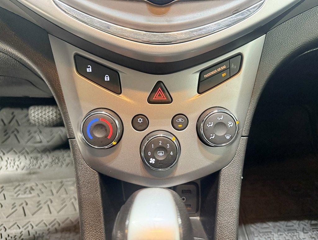 Used 2018 Chevrolet Sonic LT image 15