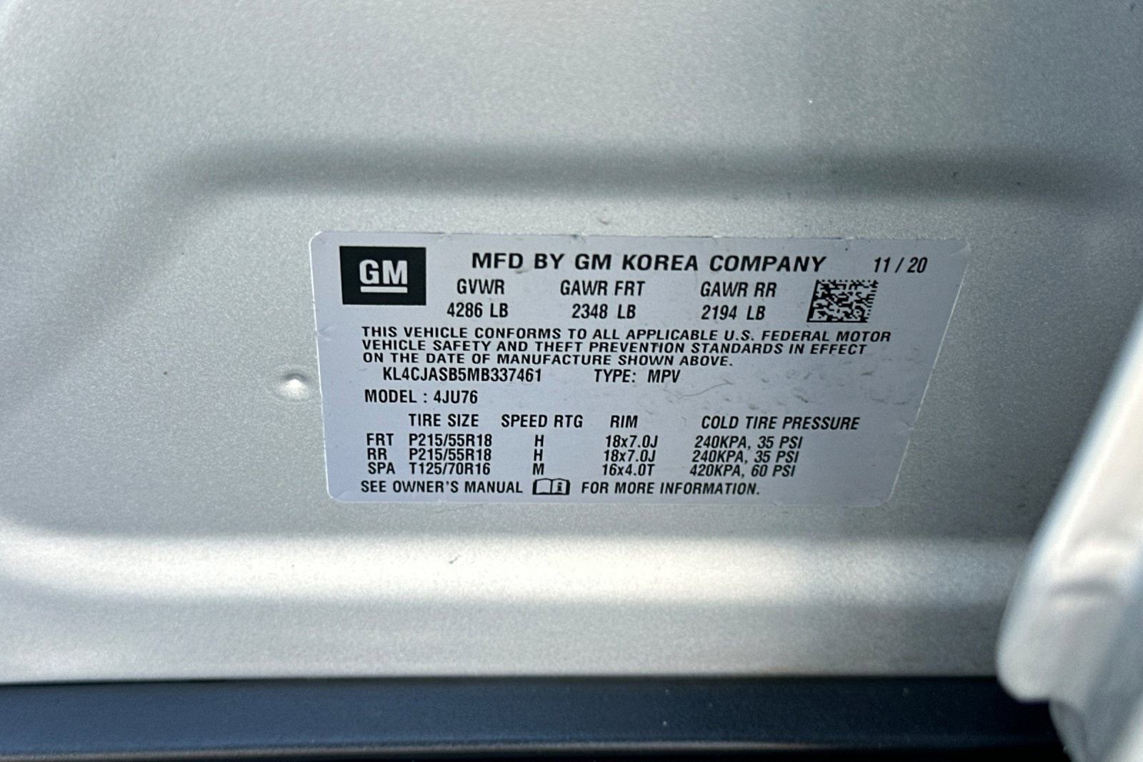 Certified 2021 Buick Encore Preferred FWD image 30