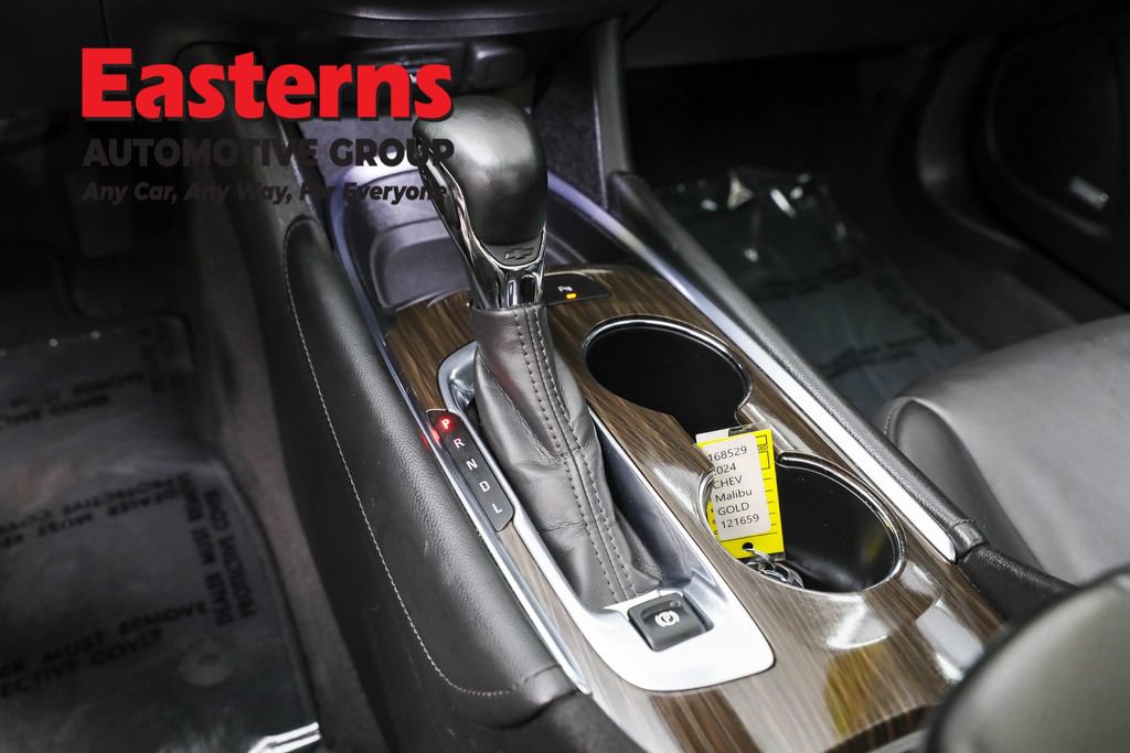 Used 2024 Chevrolet Malibu LT image 13