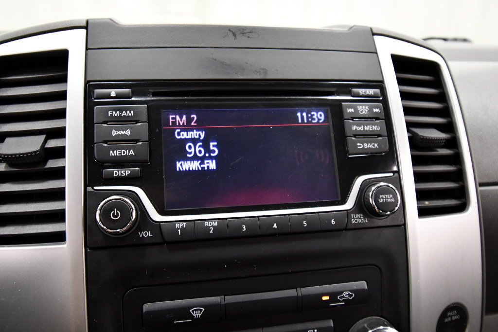 Used 2017 Nissan Frontier SV AWD/4WD image 19