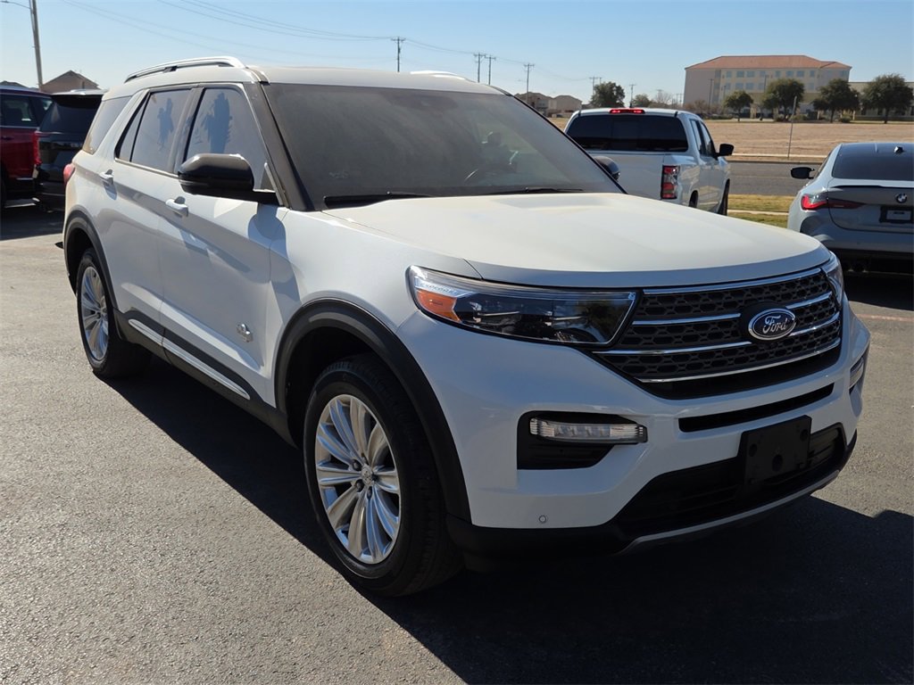 Used 2023 Ford Explorer King Ranch w/ Technology Package image 6