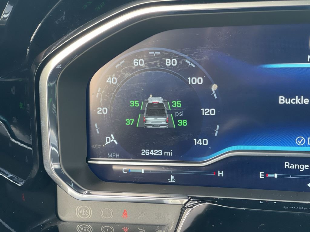 Used 2024 Chevrolet Silverado 1500 High Country w/ High Country Premium Package image 12