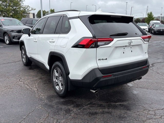 Used 2024 Toyota RAV4 XLE FWD image 9