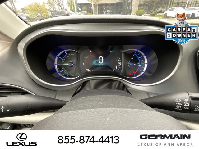 Used 2018 Chrysler Pacifica Touring-L FWD image 17