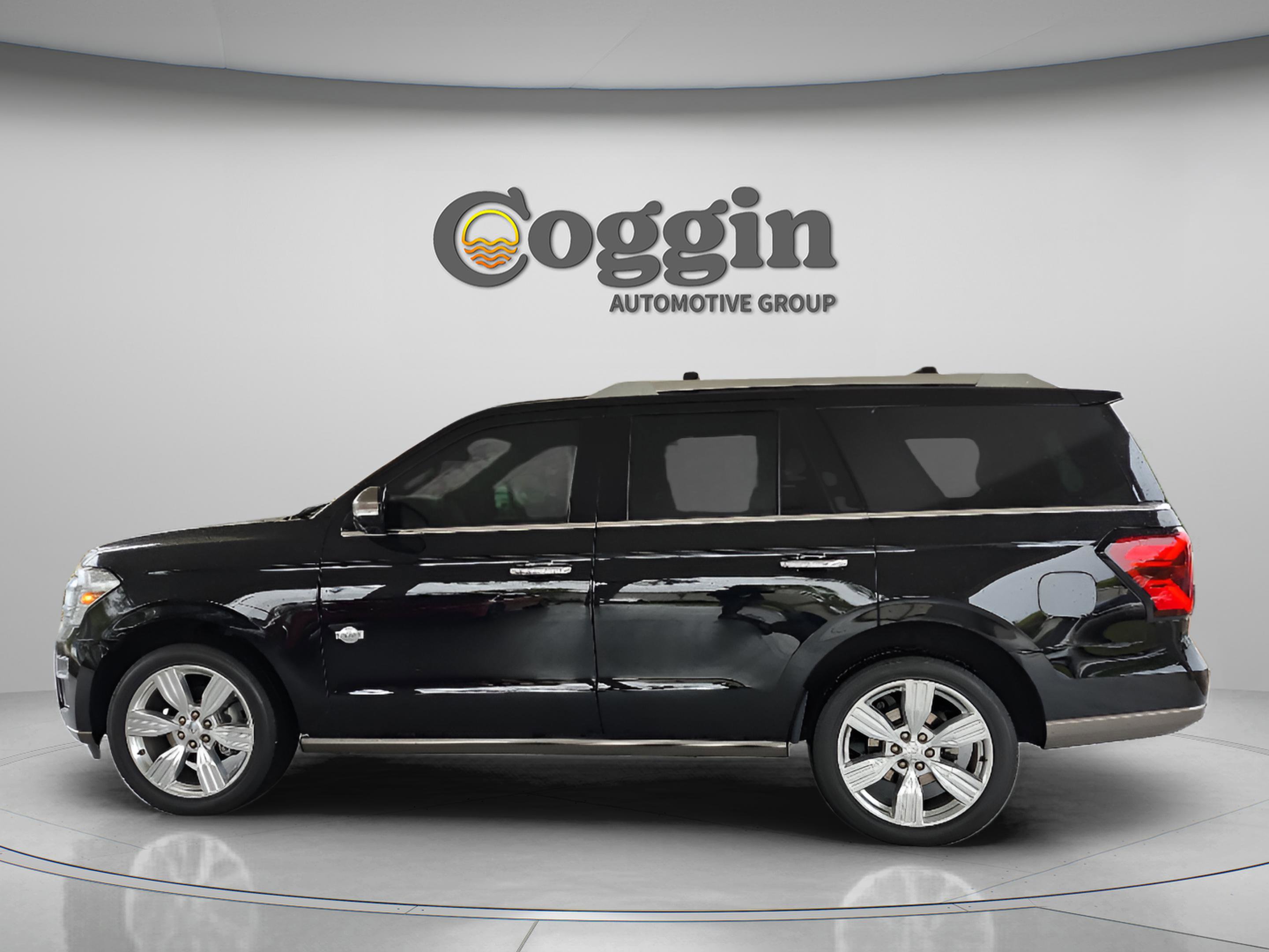 Certified 2022 Ford Expedition King Ranch RWD image 2