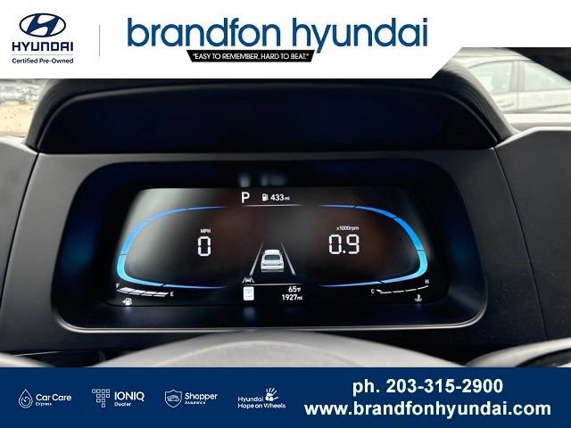 Certified 2026 Hyundai Elantra Sport w/ Cargo Package FWD image 17