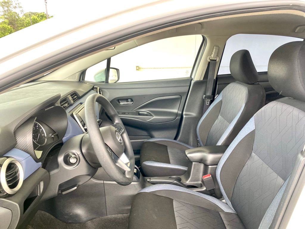 Used 2024 Nissan Versa SV w/ Trunk Package FWD image 19